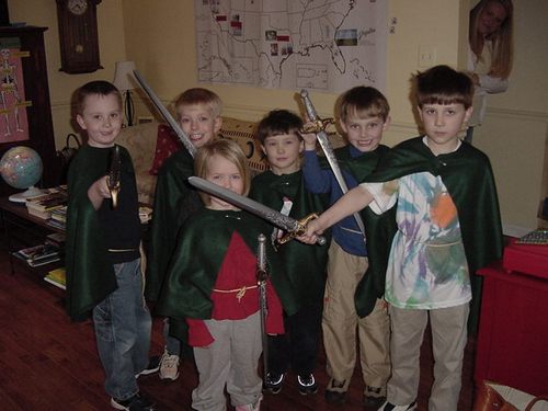 маленькие хоббиты